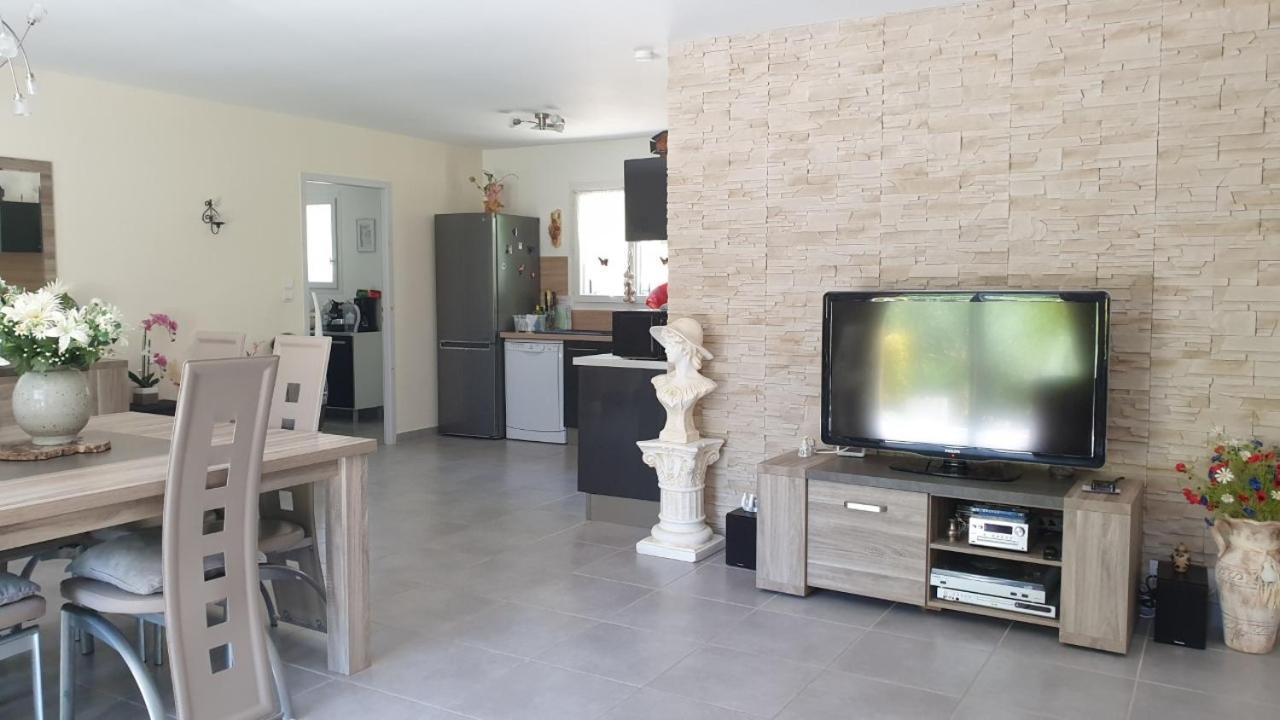Villa Entrechaux Εξωτερικό φωτογραφία